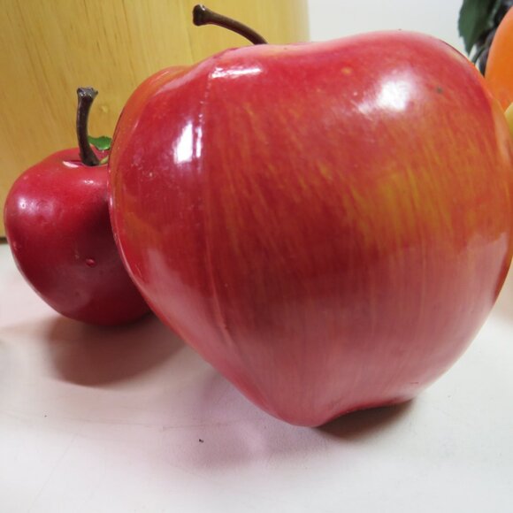 Faux Fruit with half inch thick REAL wood bowl Vintage - Picture 6 of 16